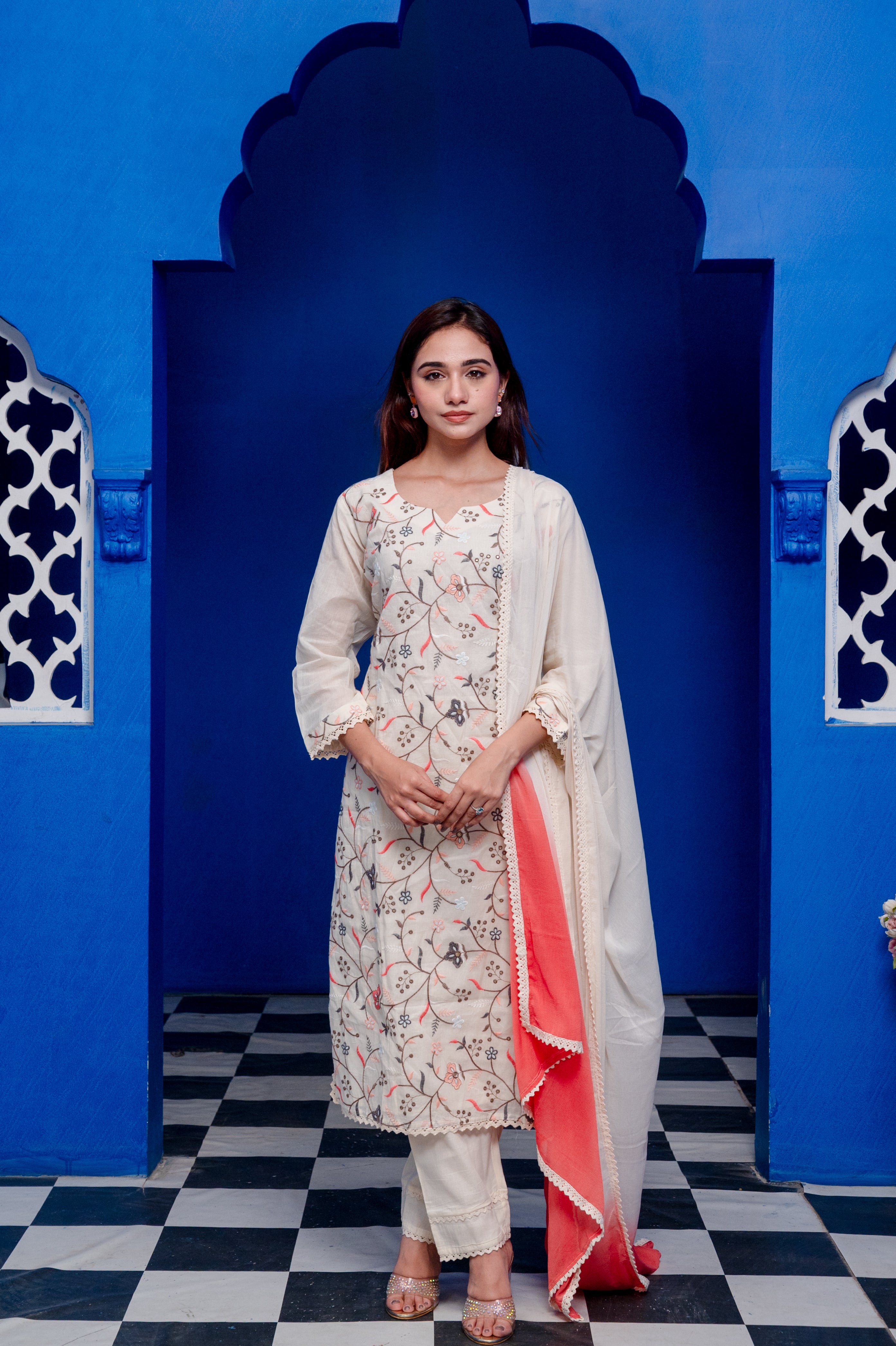 White Cotton Embroidered Suit Set
