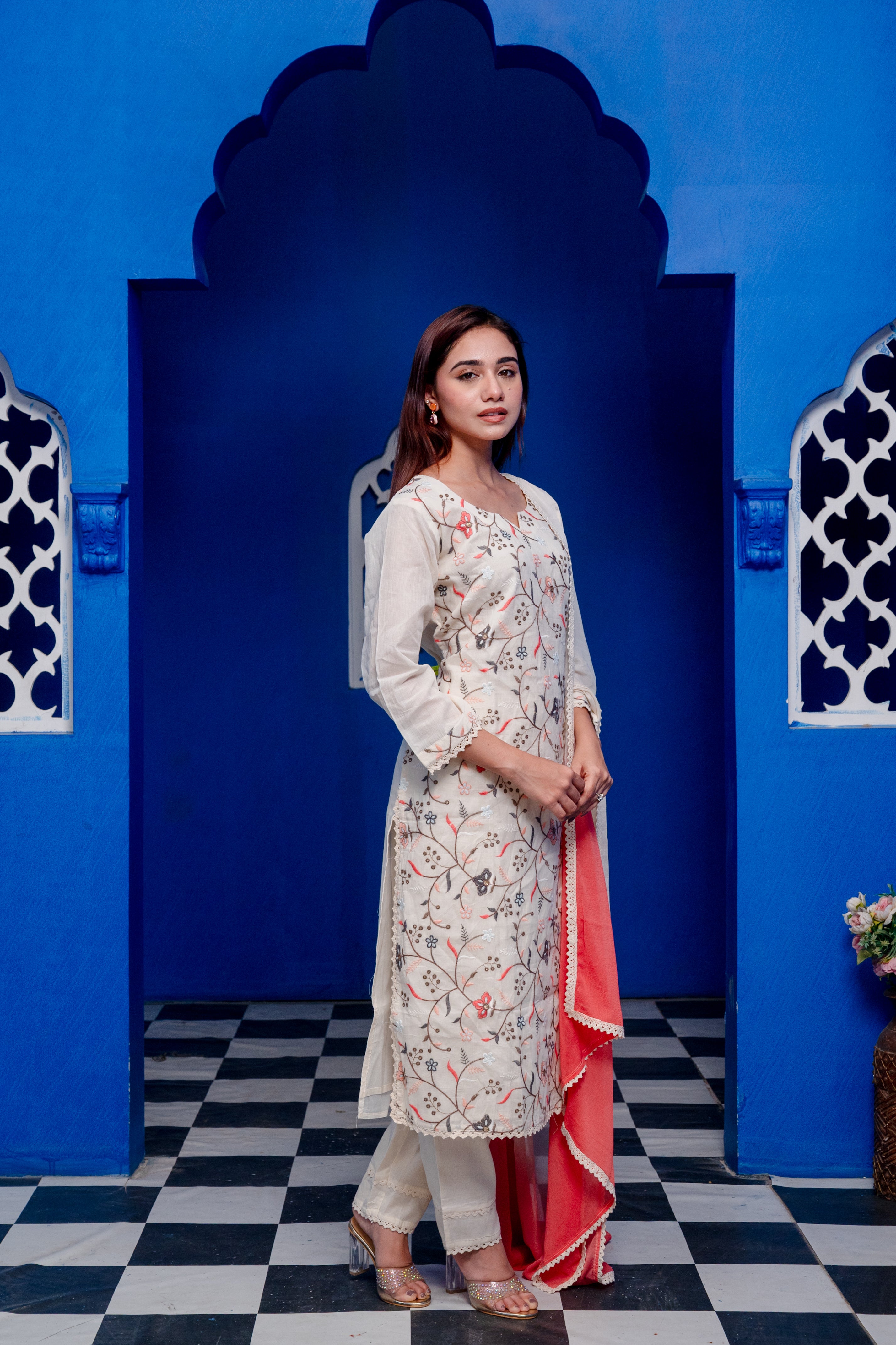 White Cotton Embroidered Suit Set