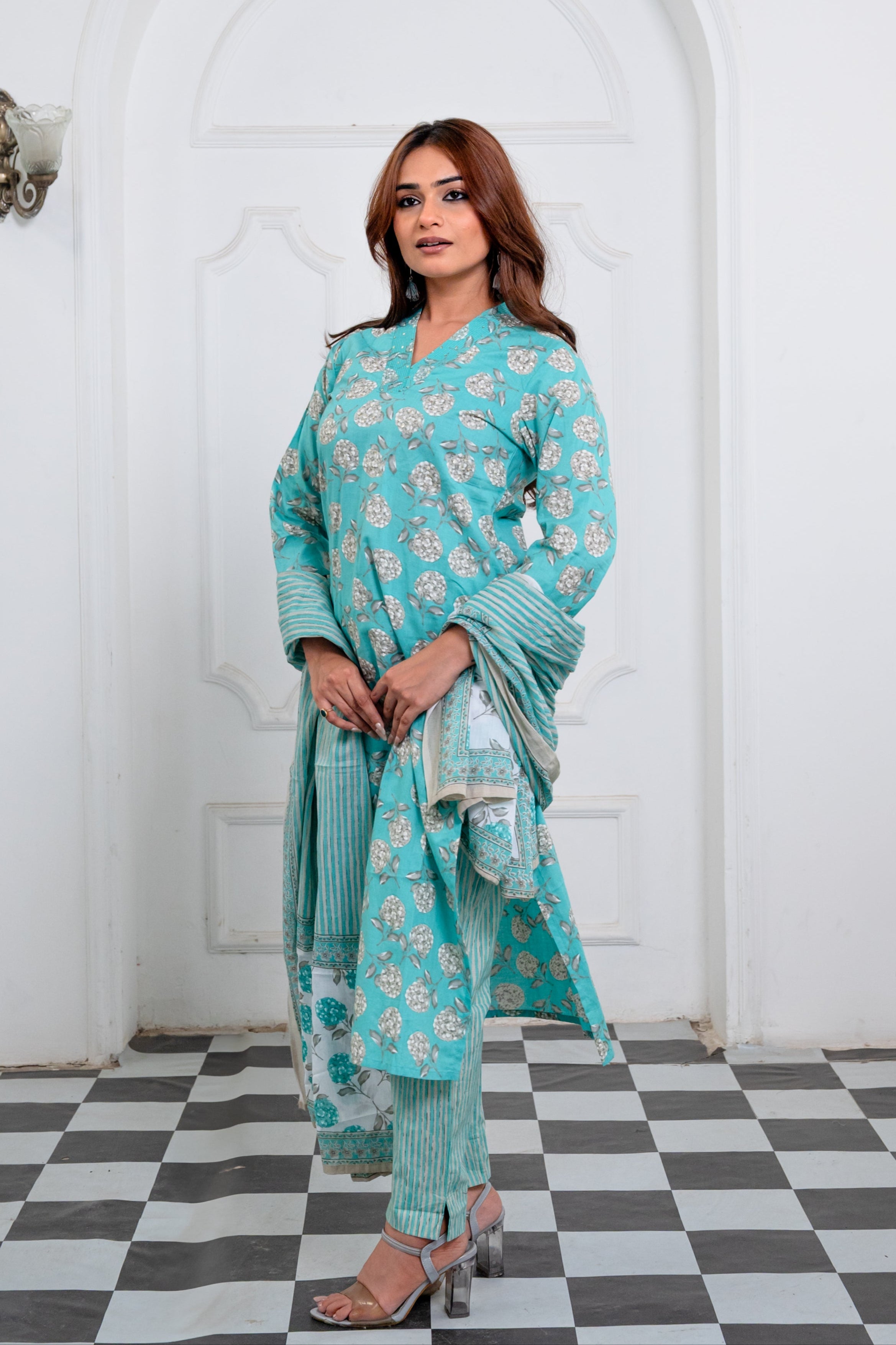 Turquoise Teal Blue Cotton Suit Set with Silver Booti Print
